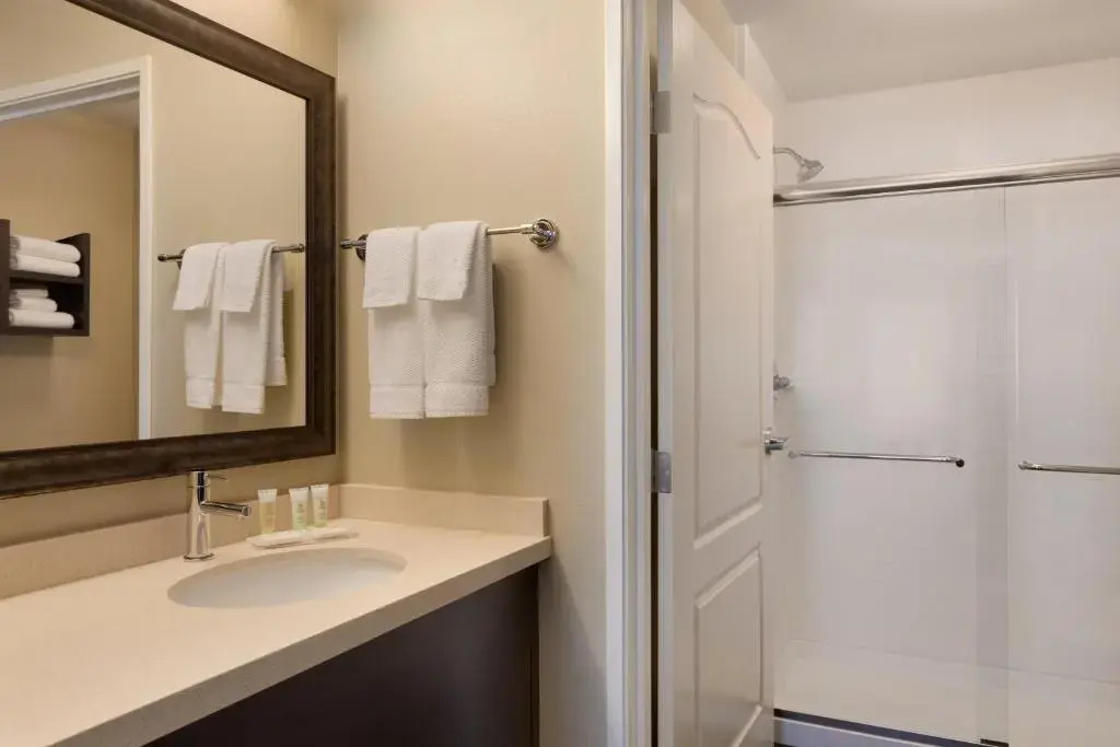 Staybridge Suites Midland by IHG - Chambres