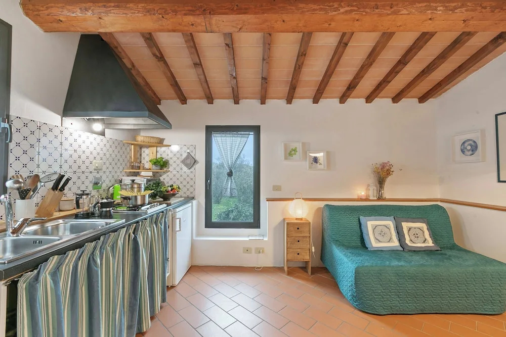 Relaxing Tuscan Country Near Florence