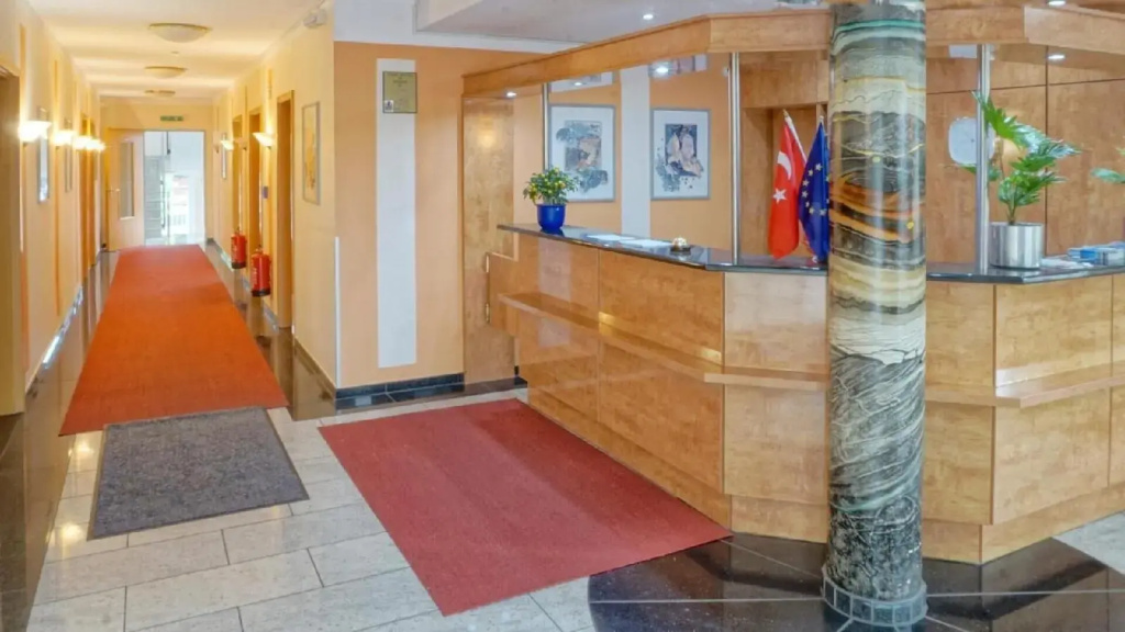 Hotel photo 17