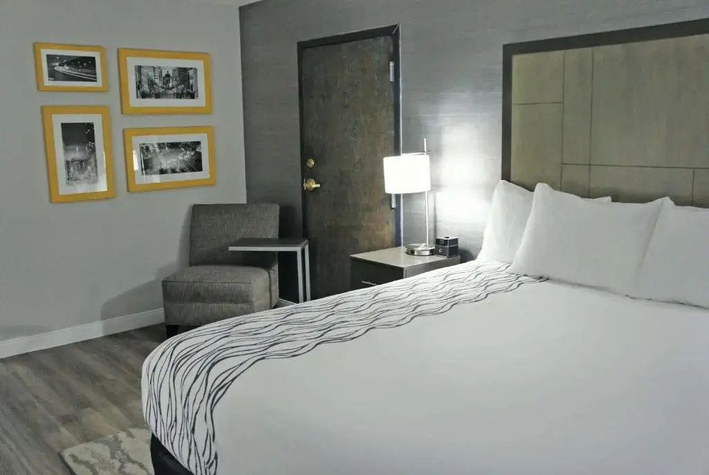 La Quinta Inn & Suites by Wyndham Raleigh Downtown North - Chambres