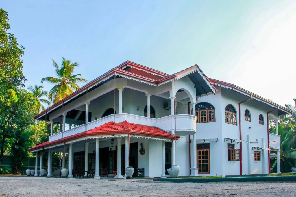 Negombo Village