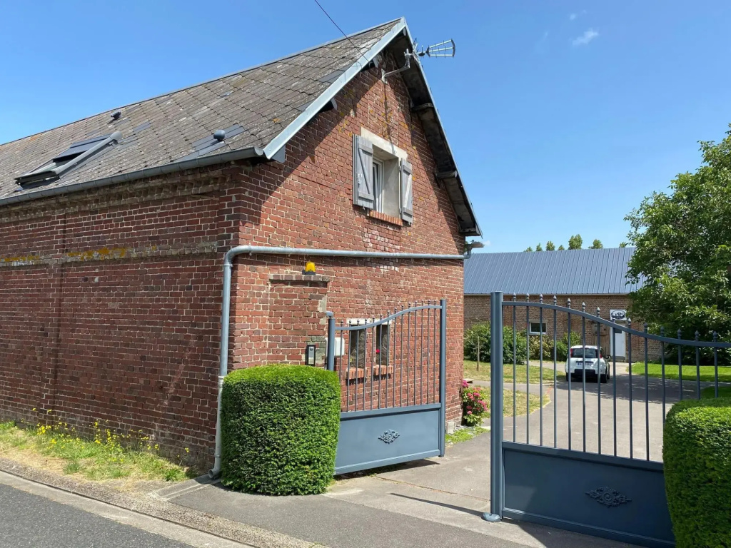Voir la photo 1 — Farmhouse in Lancheres Near Somme Bay