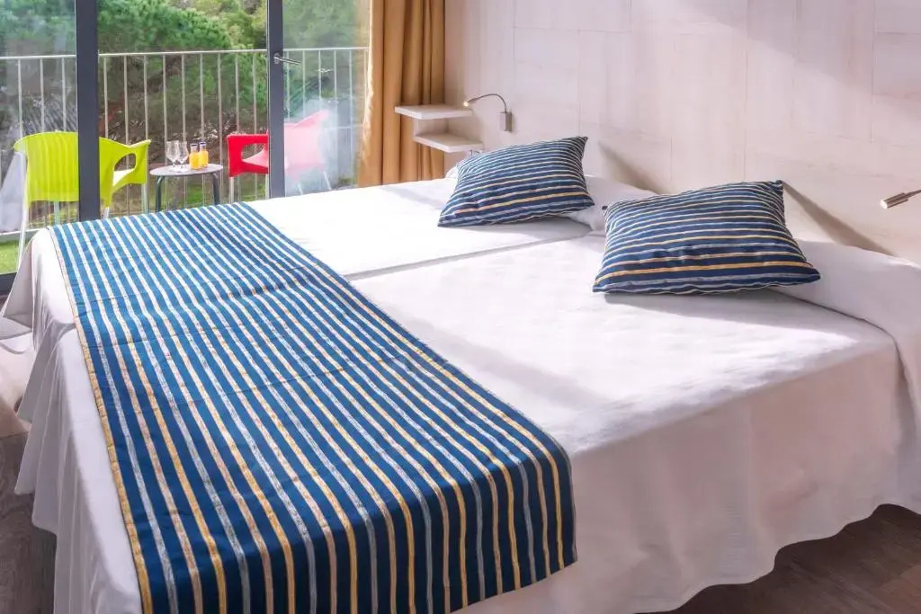 GHT Sa Riera Hotel - Chambres