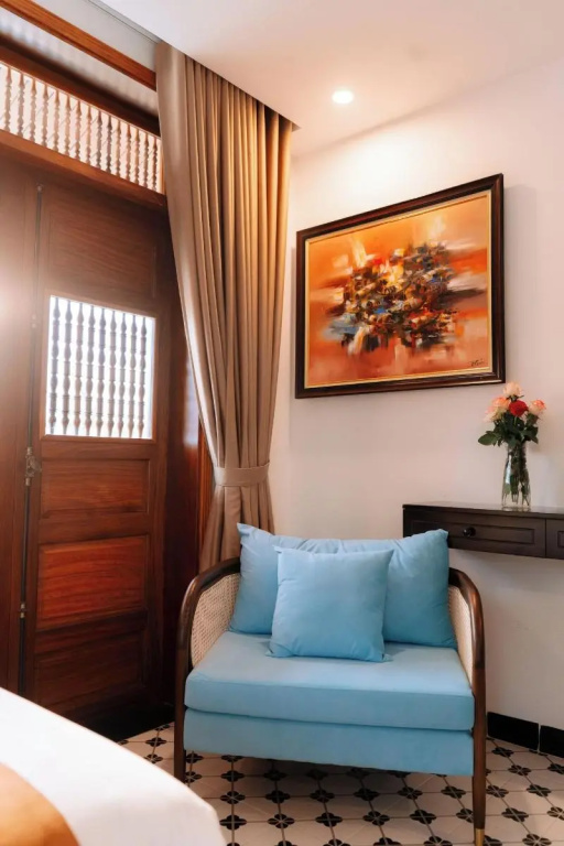 75 Garden INN in Hue