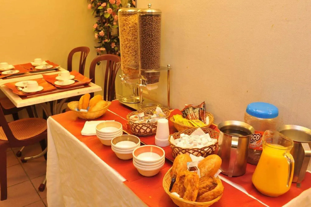 Hotel photo 11