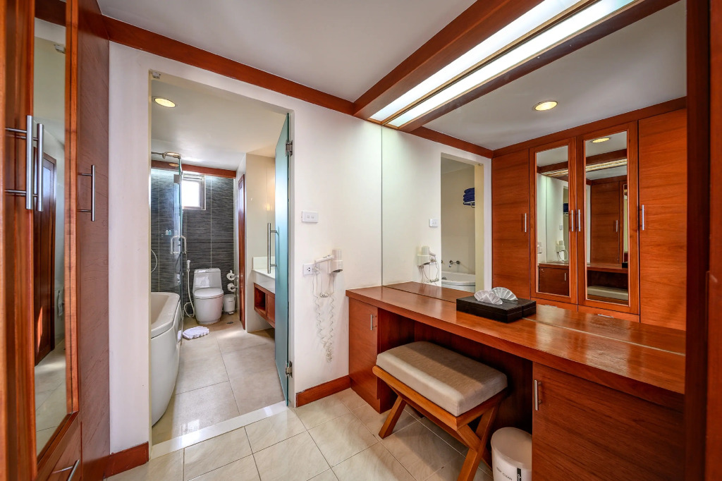 Andaman Beach Suites Hotel