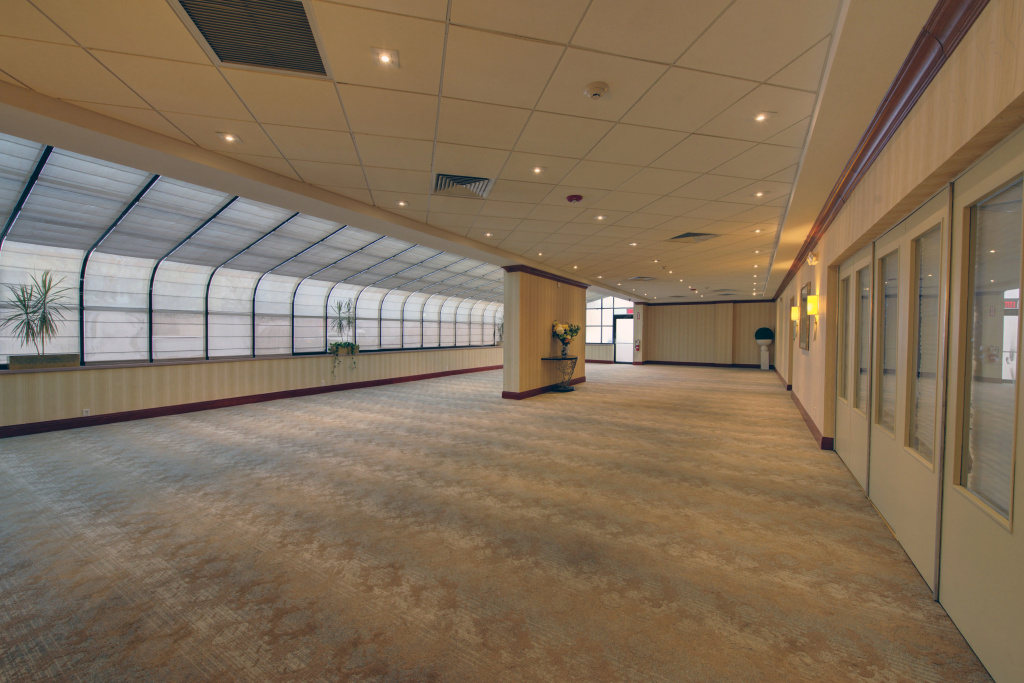 Holiday Inn Plainview-Long Island by IHG - Général