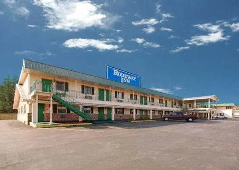 Rodeway Inn Des Moines