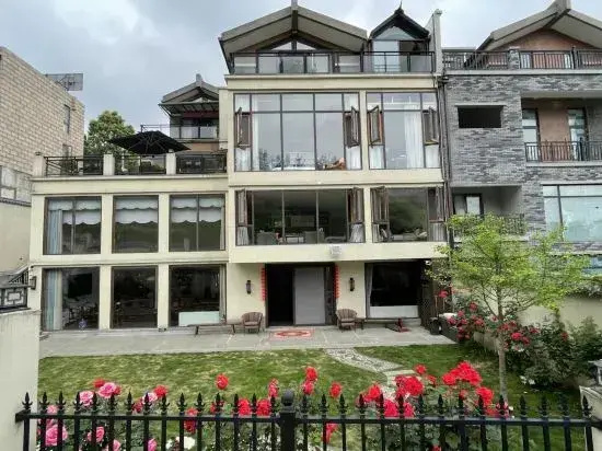 Jingranyuan Mountain Residence
