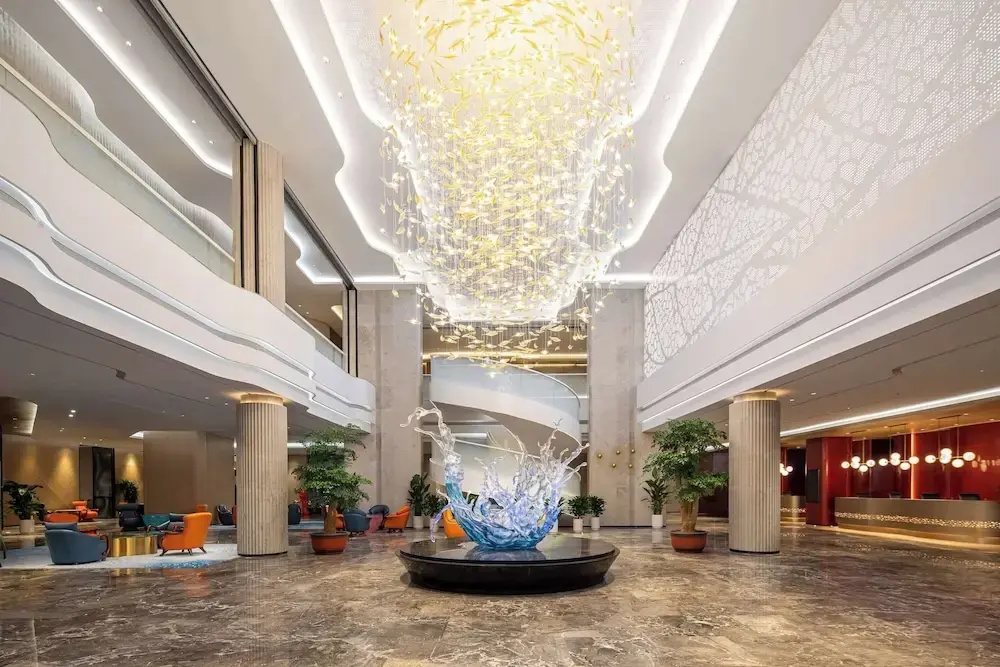 Lobby & Reception