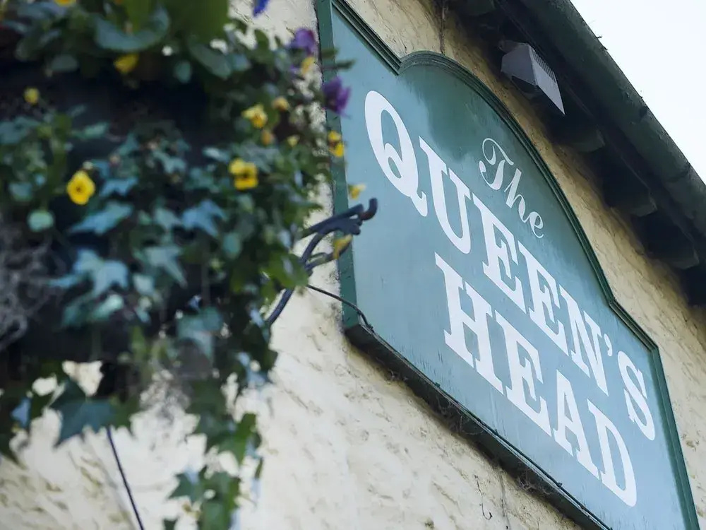 The Queens Head