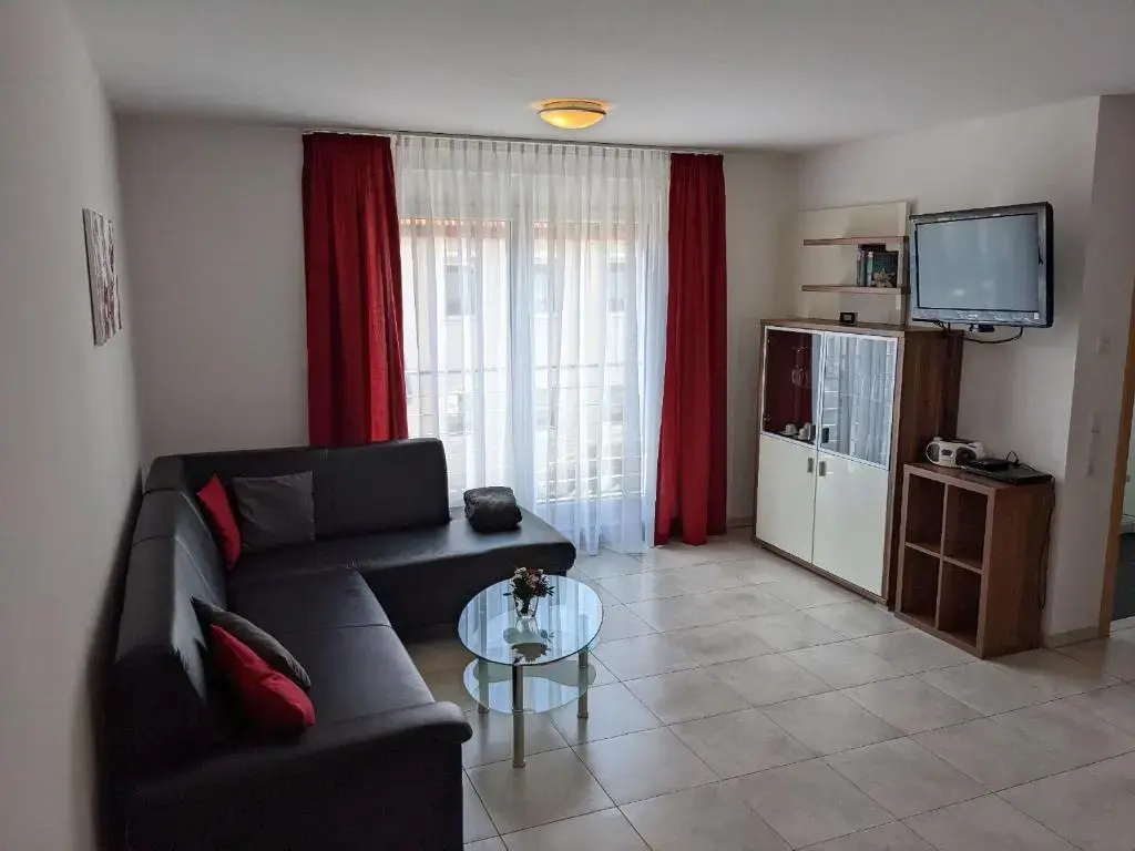 2 Bedrooms Apartment with balcony