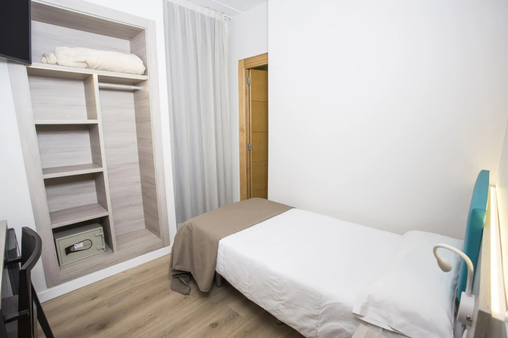 Hotel Mediterraneo - Chambres