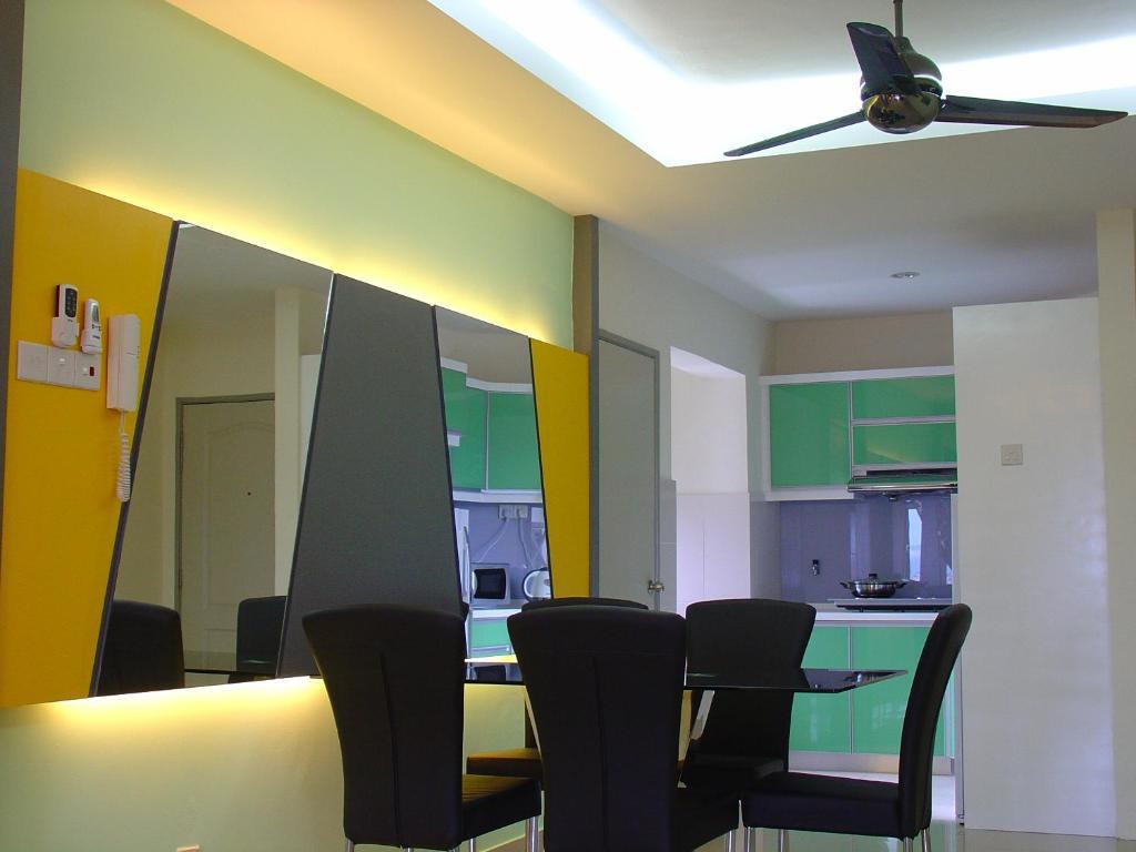 Duta Hotel & Residence
