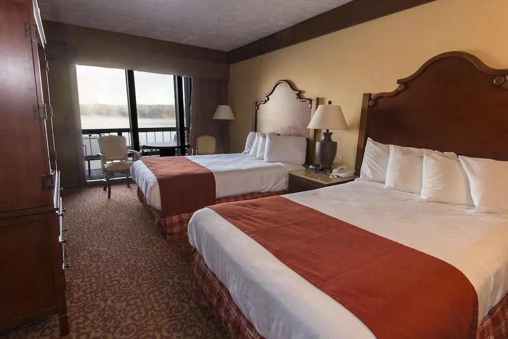 Standard Quadruple room with balcony