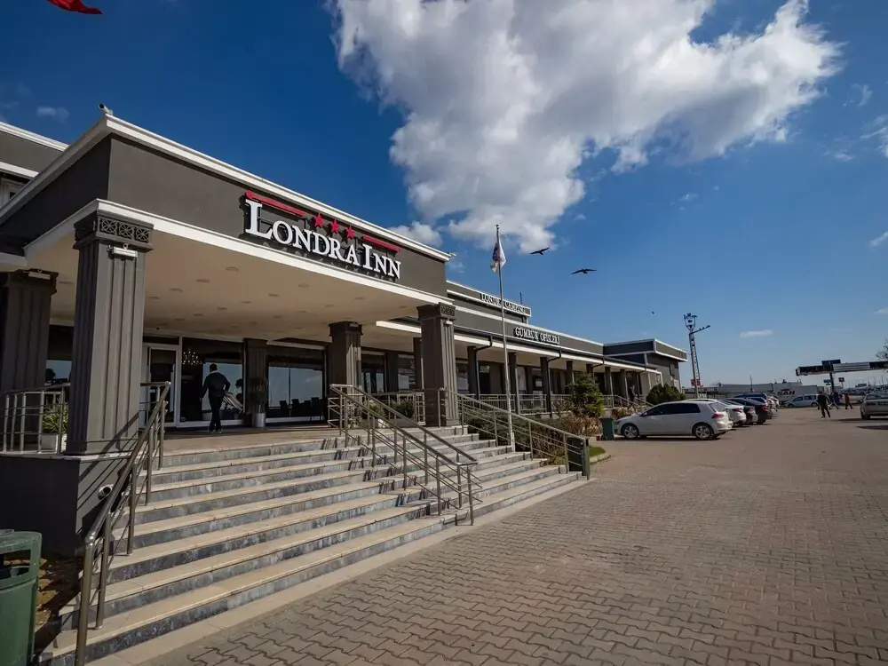 Dogme Hotel