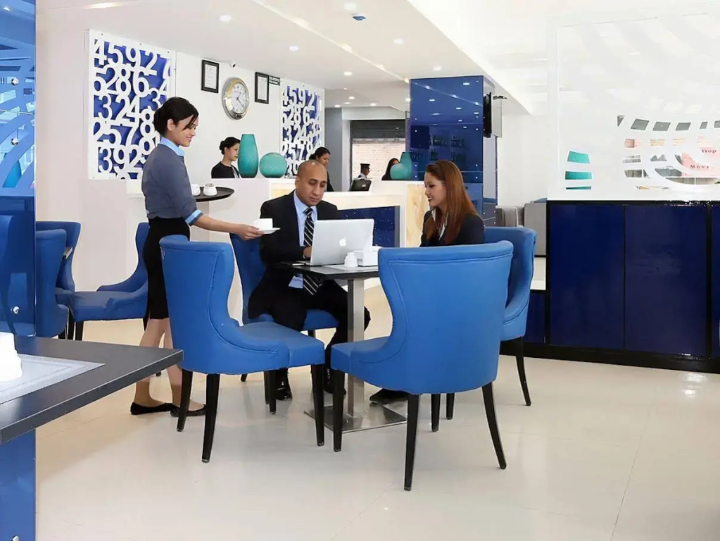 City Hotel & Suites - Général