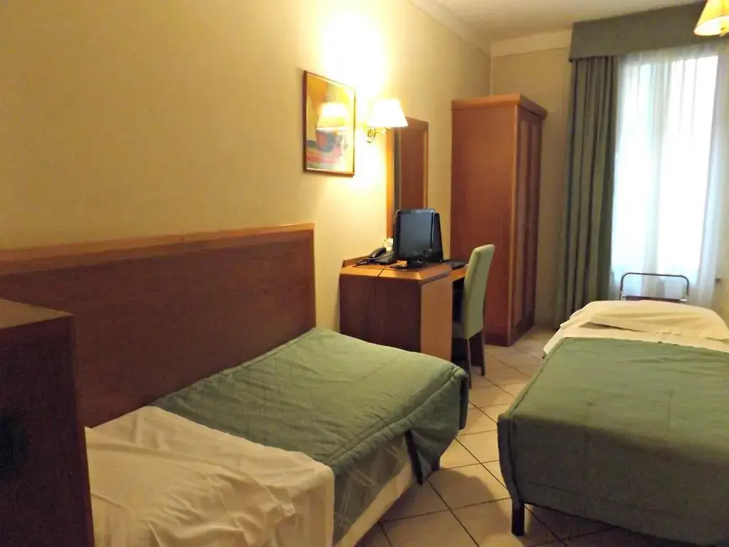 Economy room