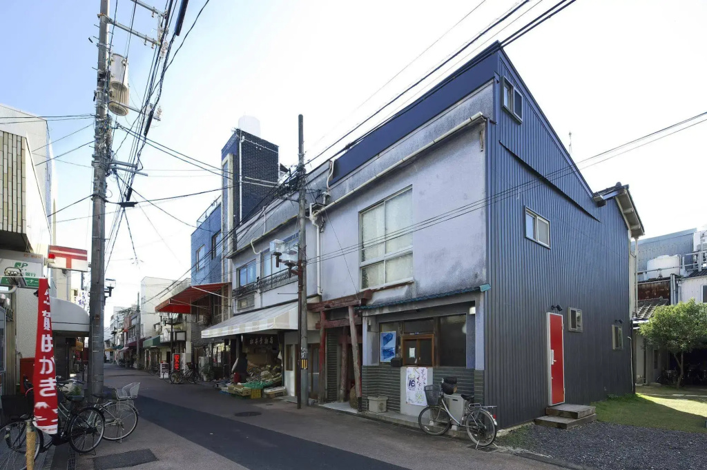 Torii-Kuguru Hostel