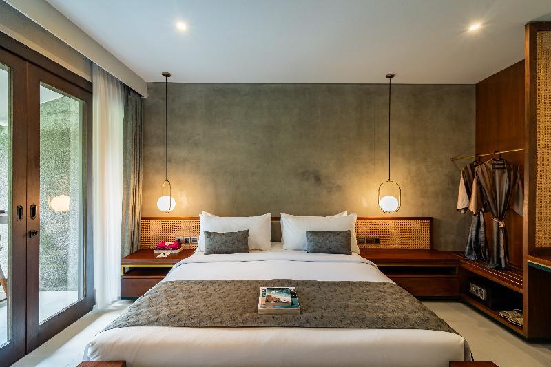 Japa Suites & Villas