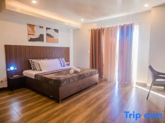 Executive Suite with balcony