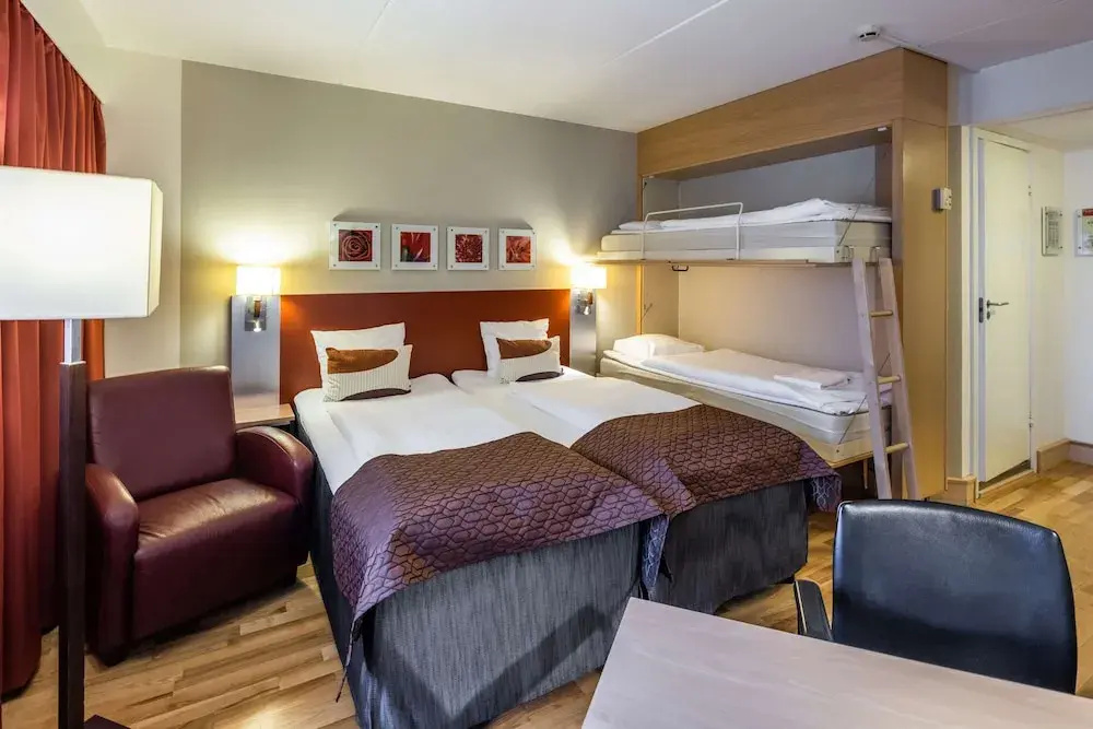 Superior Quadruple room