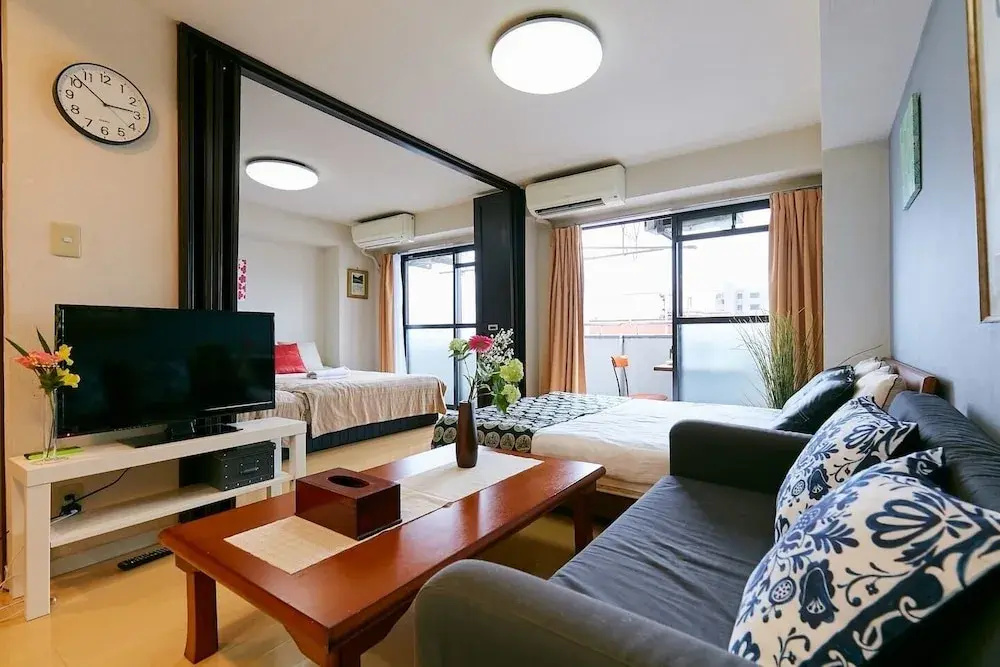Color Bee Residence