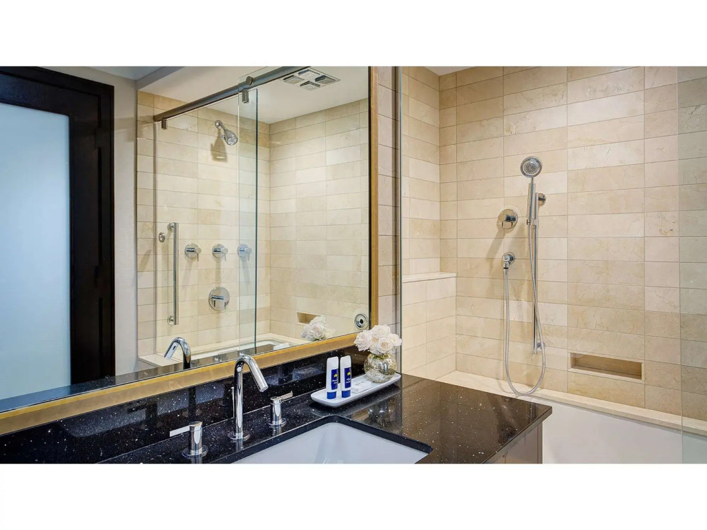 Amway Grand Plaza, Curio Collection by Hilton - Général