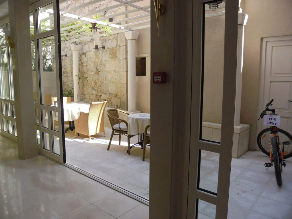 Hotel Croatia - фото 8