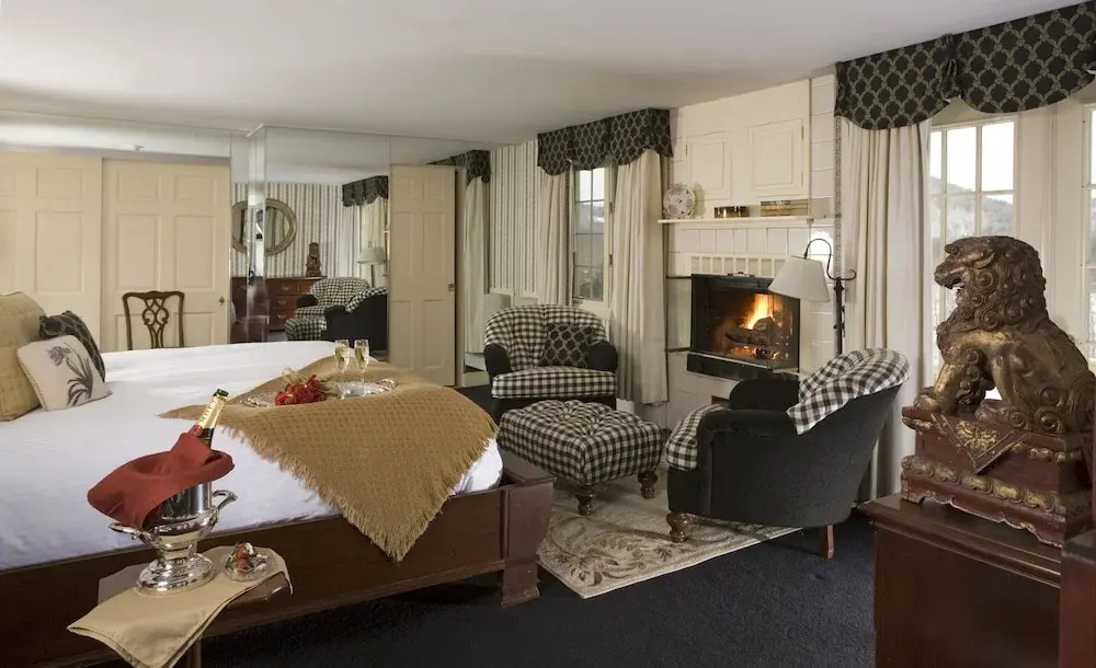 The Manor On Golden Pond - Chambres