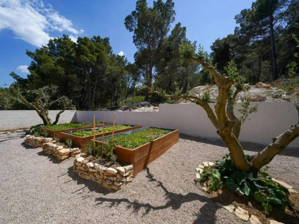 Wonderful Holiday Home in Pridraga with Wellness