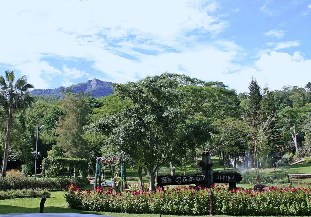 Phu Ing Fah Resort