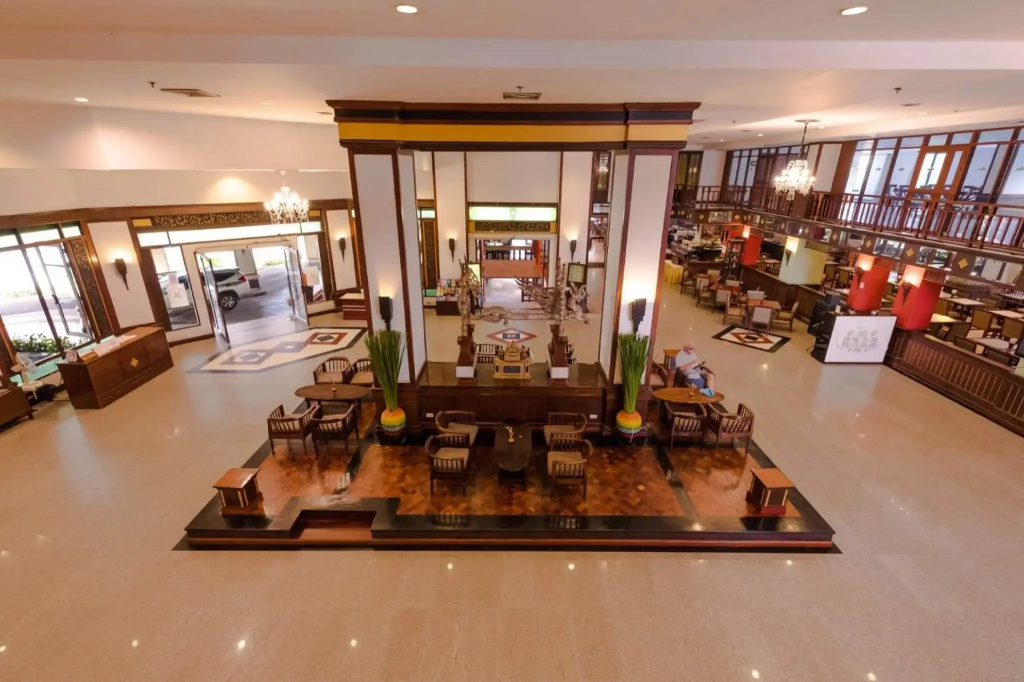 Jomtien Thani Hotel — фото