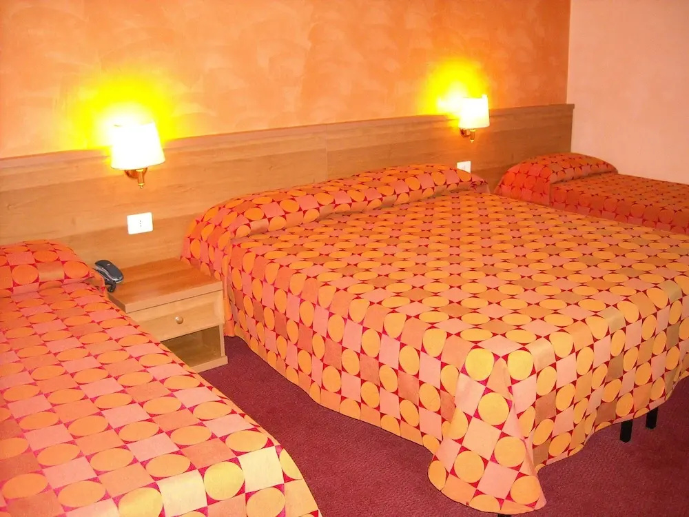 Morpheus Rooms — 2