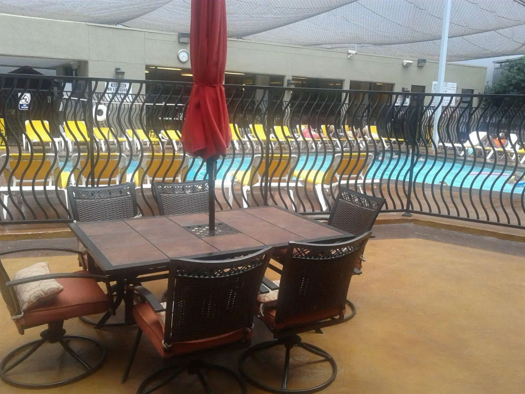 Jockey Resort Suites Center Strip - Général