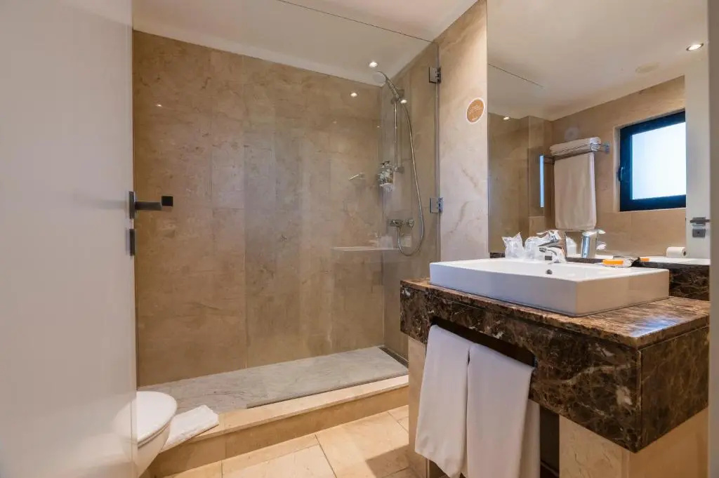 Topazio Vibe Beach Hotel & Apartments - Adults Friendly — 3