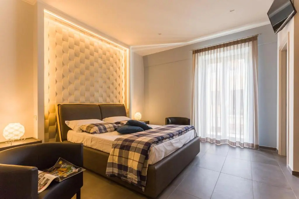 Superior Double room (full double bed)