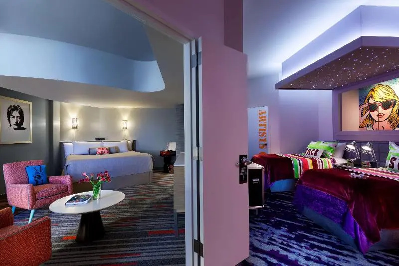 Universal's Hard Rock Hotel - Chambres
