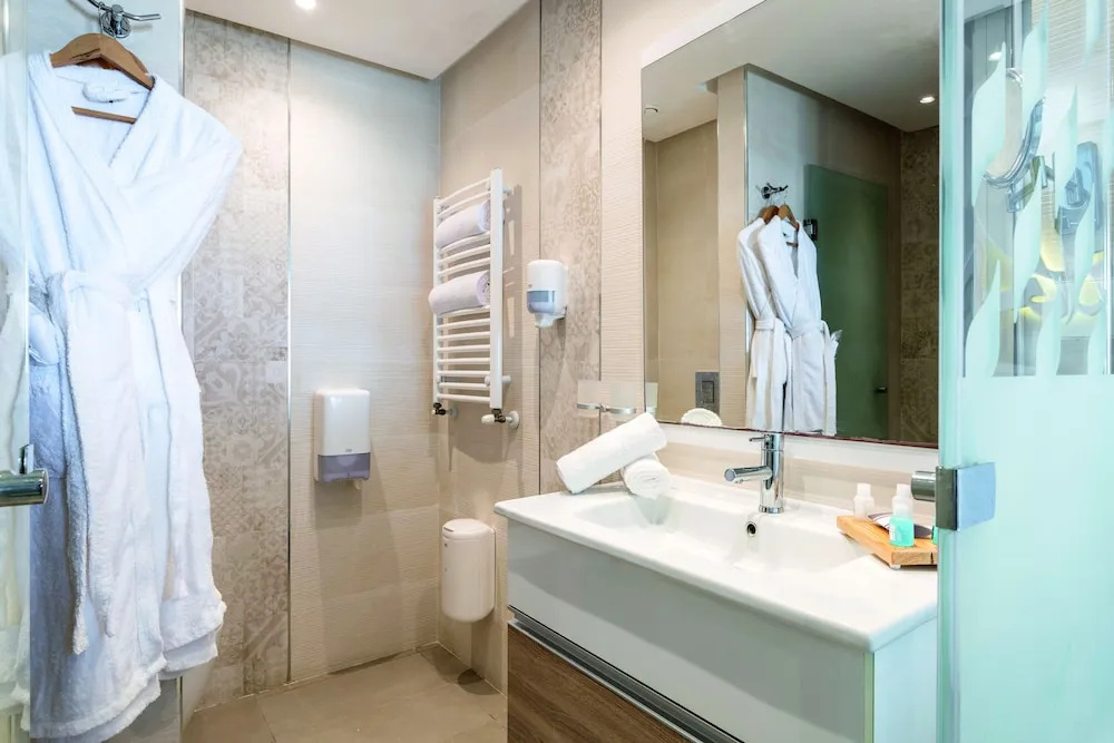 Standard Suite