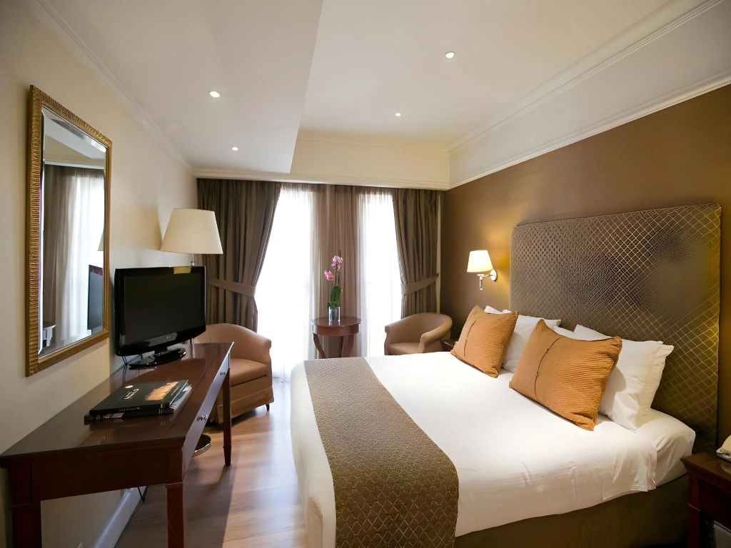 Hotel photo 25