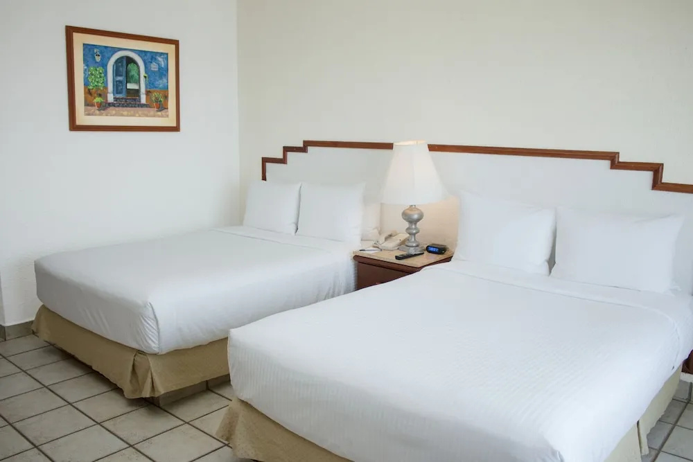 Superior Quadruple room with ocean view