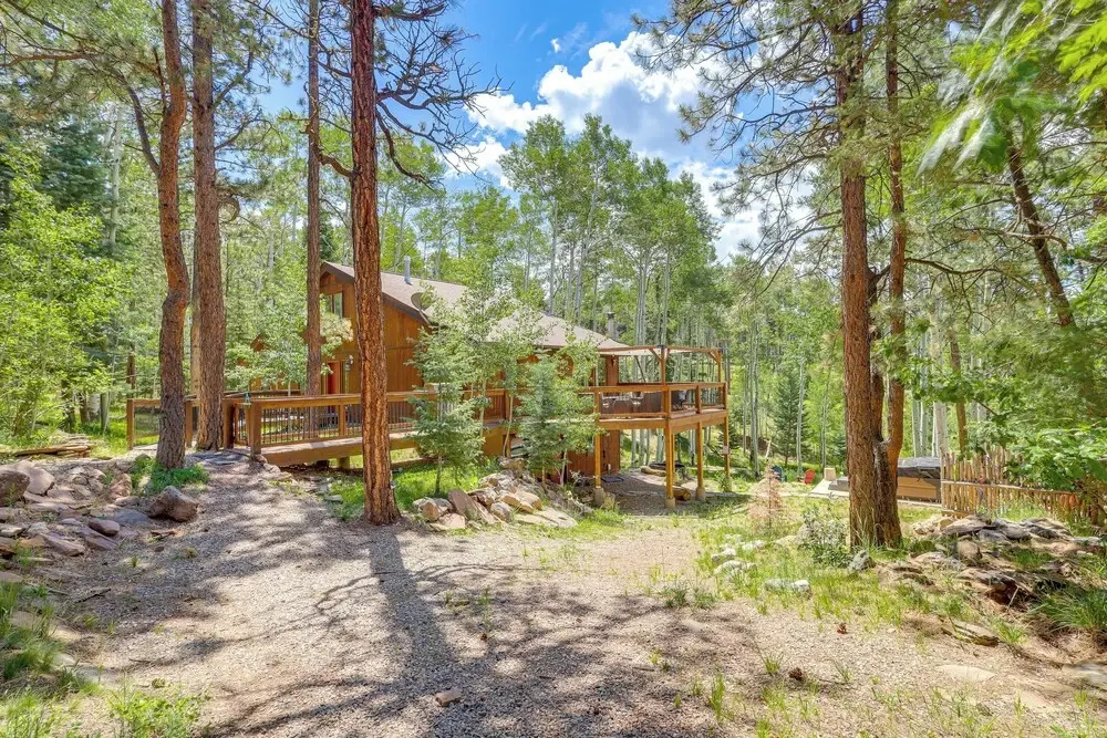 Home w/ Hot Tub: 5 Mi to Angel Fire Bike Park