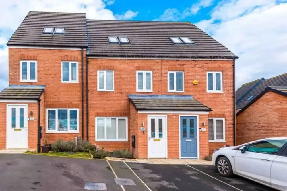 Lovely three bed home Manchester