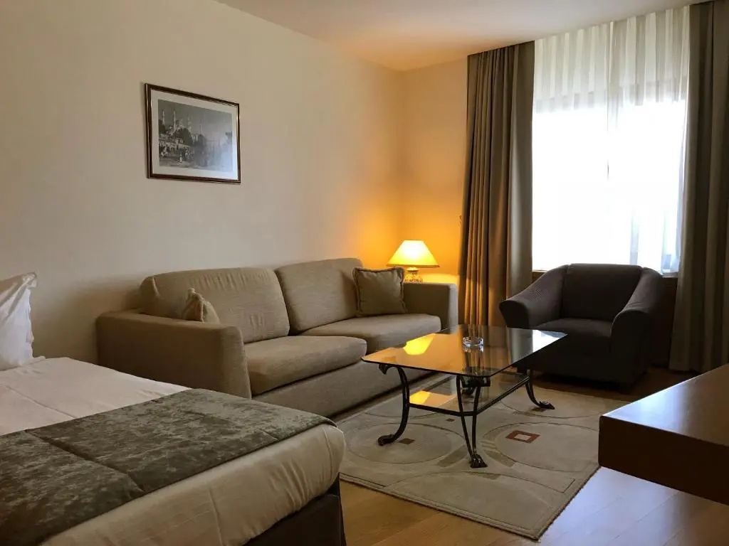 Люкс семейный в Surmeli Istanbul Hotel