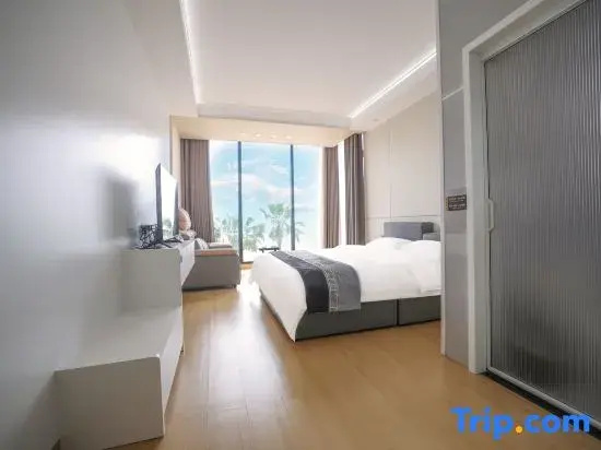 Standard Double room with ocean view (full double bed)