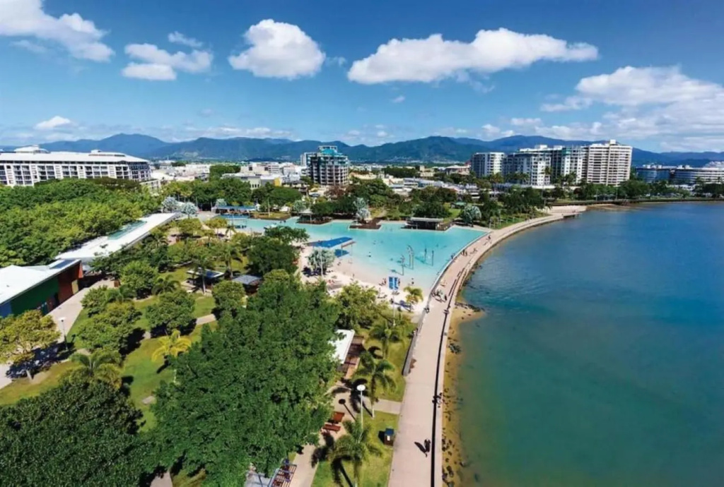 Stylish Park View City Apartment 103