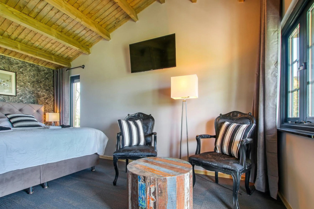 Appel Lodge — 2
