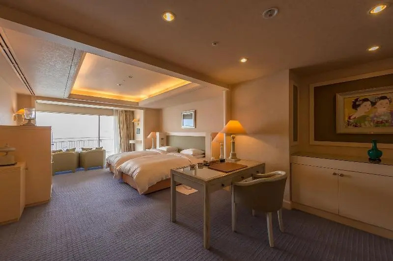 Standard Double room with balcony (full double bed)