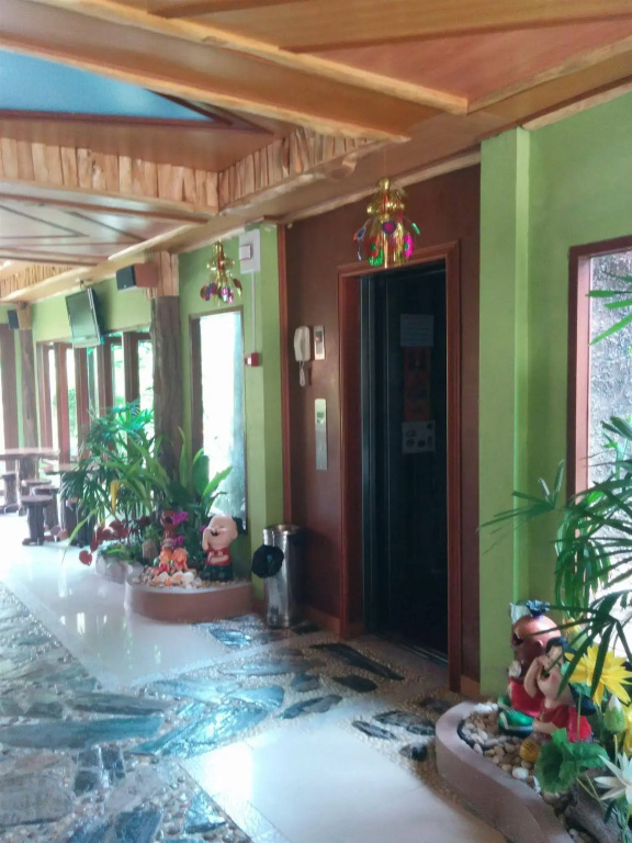 Hotel photo 10