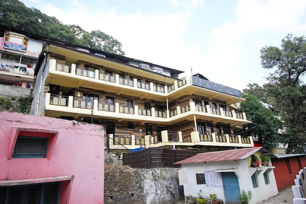 OYO 4111 Hotel Shivraj